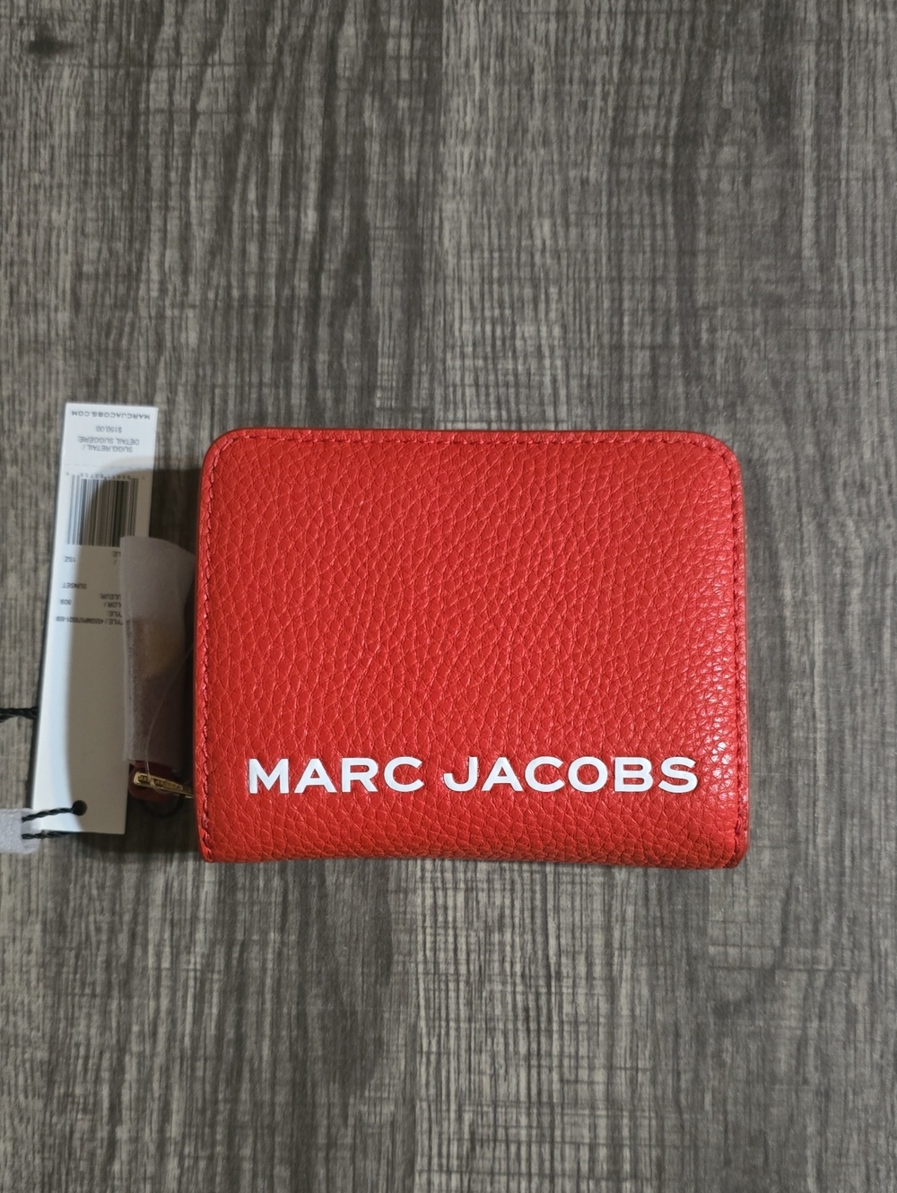 MARC JACOBS  Red Leather Zip Wallet